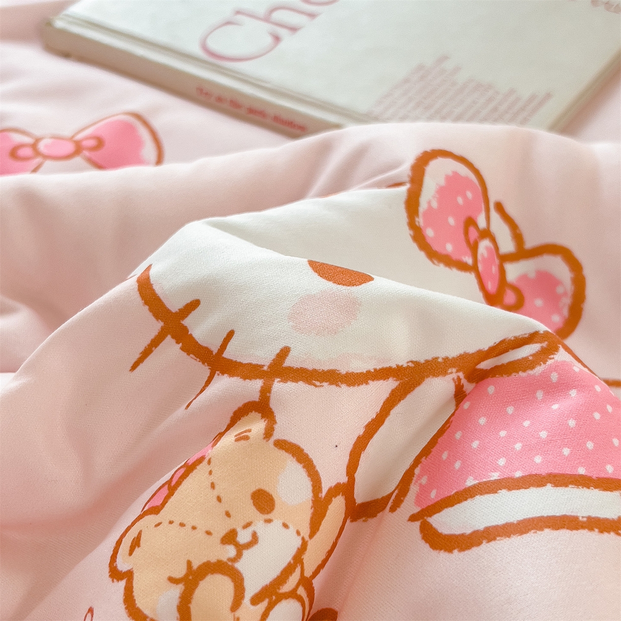 91家纺网 家纺一手货源 找家纺 兄弟坊 2026新款A类正版授权卡通乳胶凉席夏被四件套 凯蒂小猫