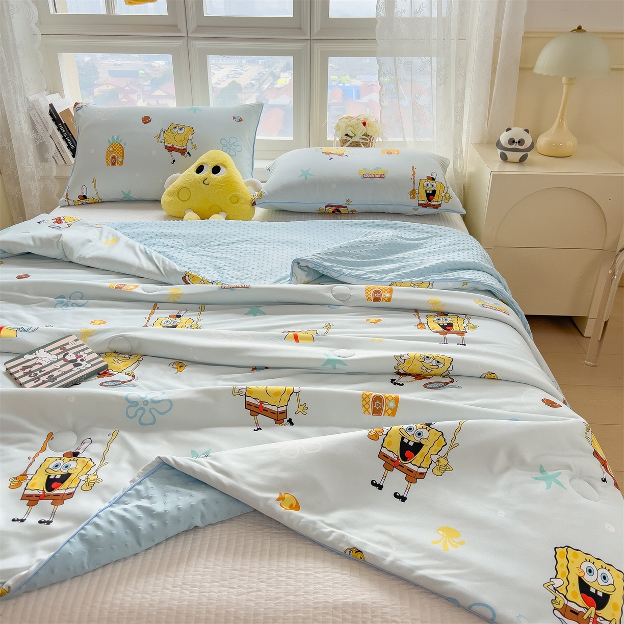 91家纺网 家纺一手货源 找家纺 兄弟坊 2026新款A类正版授权卡通乳胶凉席夏被四件套 海绵世界