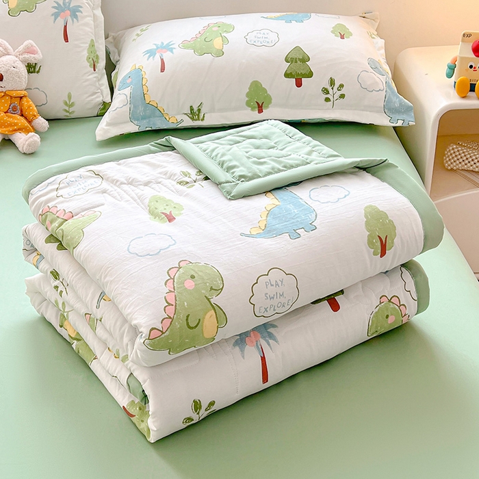 91家纺网 家纺一手货源 找家纺 西域种棉人·千百笠 2026新款A类印花手包边凌香新疆棉花夏被 凌香 恐龙