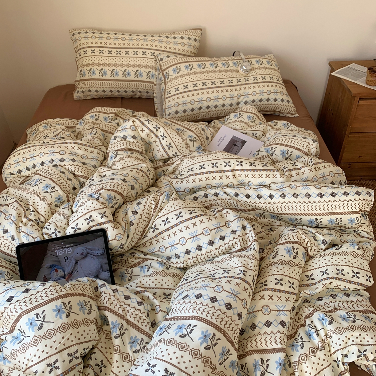 91家纺网 家纺一手货源 找家纺 桃喜 2026春夏新款全棉纯棉双层纱系列四件套 双层纱-复古费尔岛