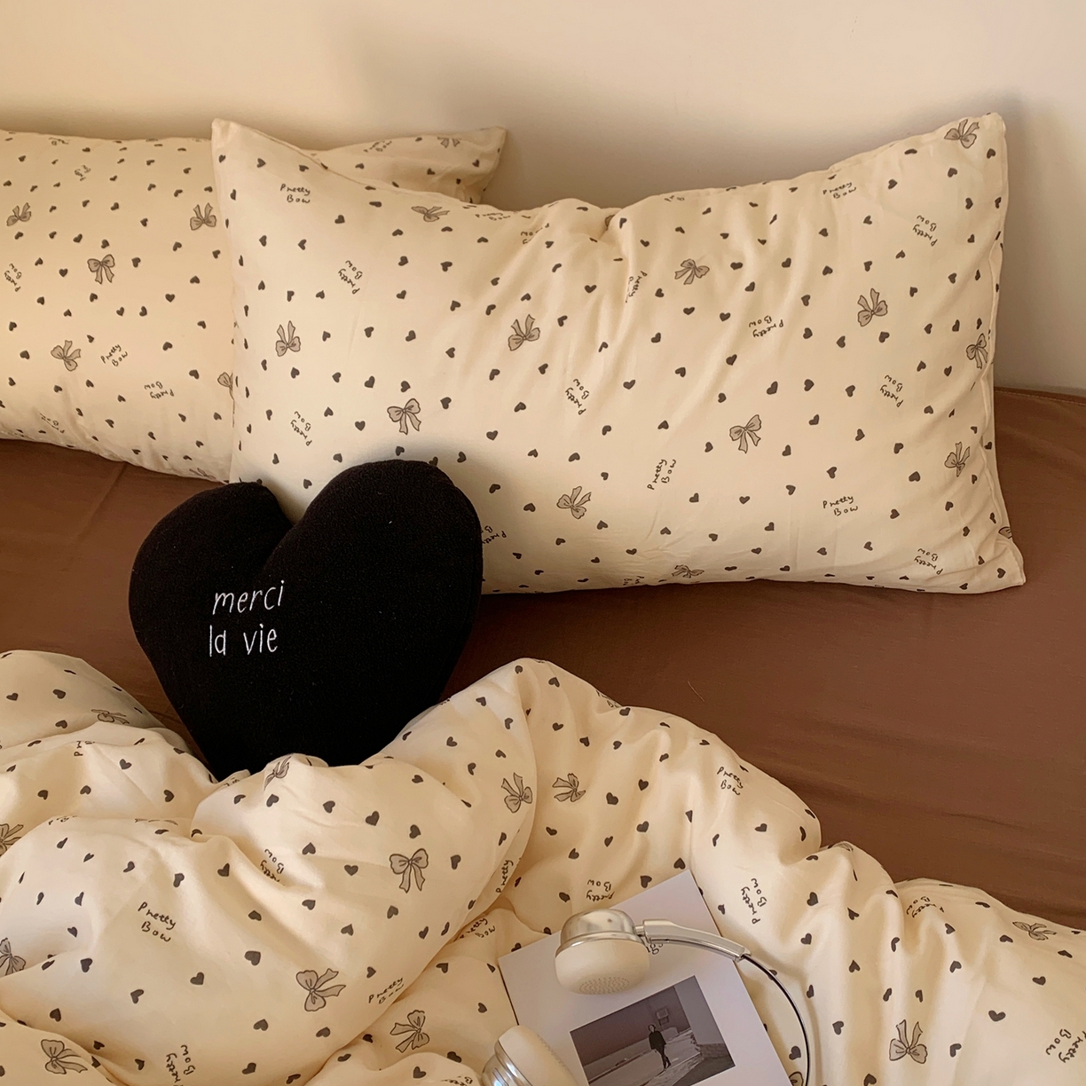 91家纺网 家纺一手货源 找家纺 桃喜 2026春夏新款全棉纯棉双层纱系列四件套 双层纱-米色蝴蝶结