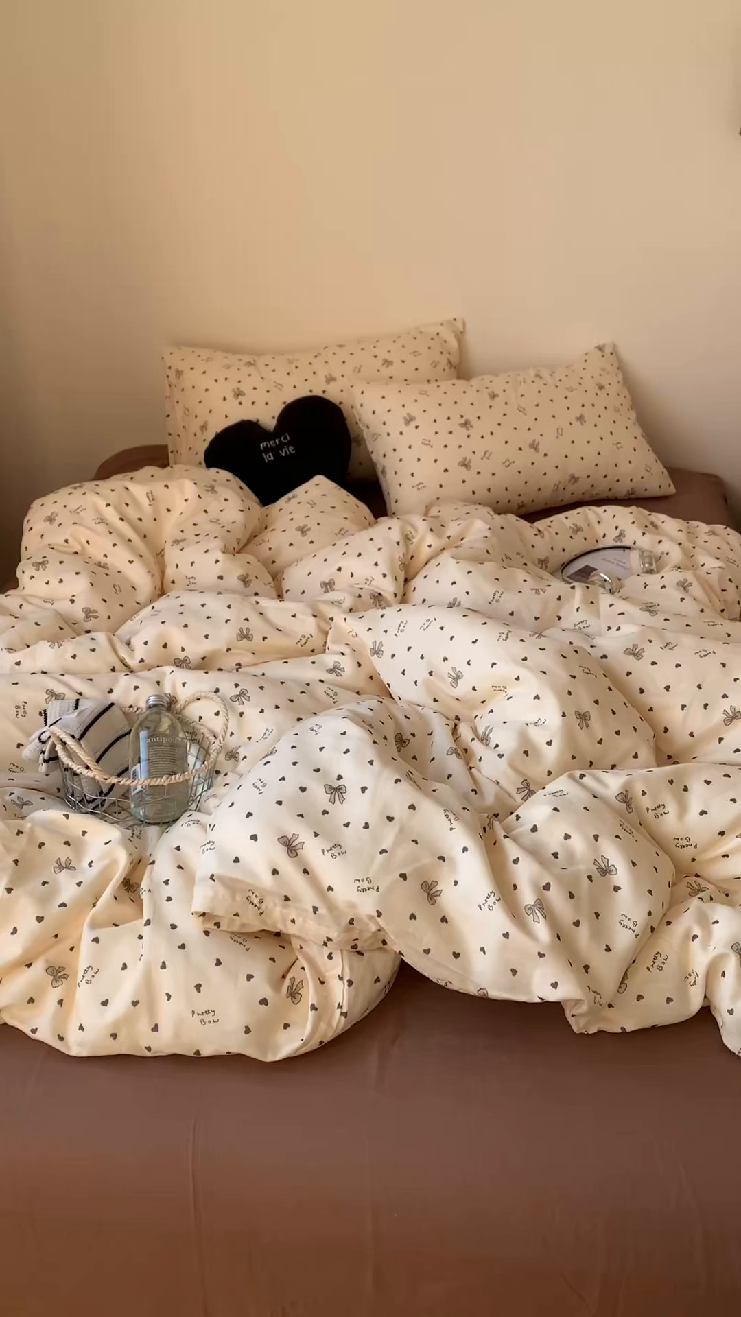 91家纺网 家纺一手货源 找家纺 桃喜 2026春夏新款全棉纯棉双层纱系列四件套 双层纱-米色蝴蝶结