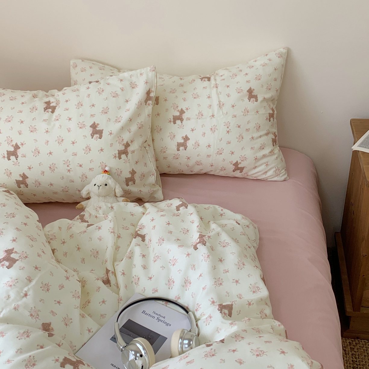 91家纺网 家纺一手货源 找家纺 桃喜 2026春夏新款全棉纯棉双层纱系列四件套 双层纱-碎花小鹿