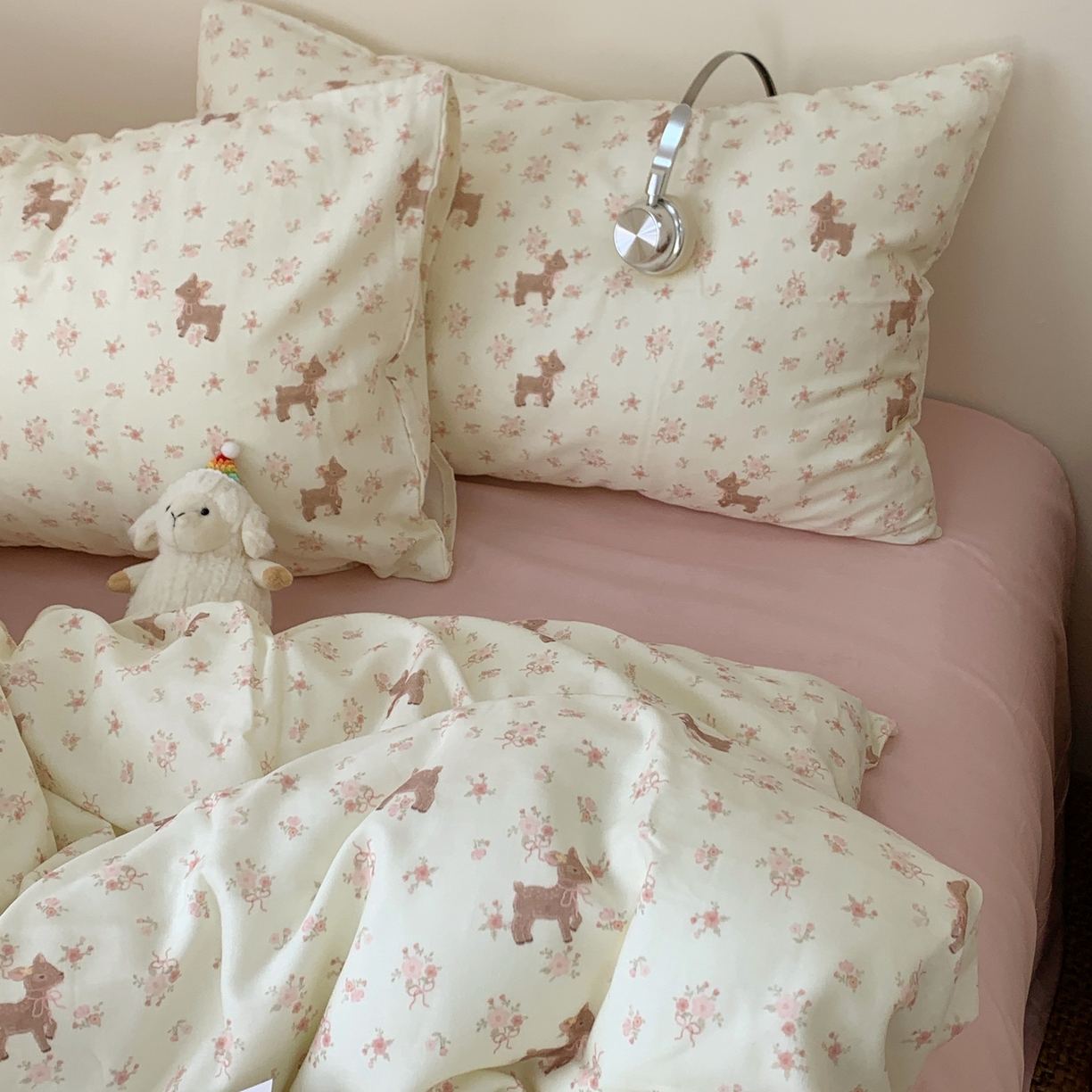 91家纺网 家纺一手货源 找家纺 桃喜 2026春夏新款全棉纯棉双层纱系列四件套 双层纱-碎花小鹿