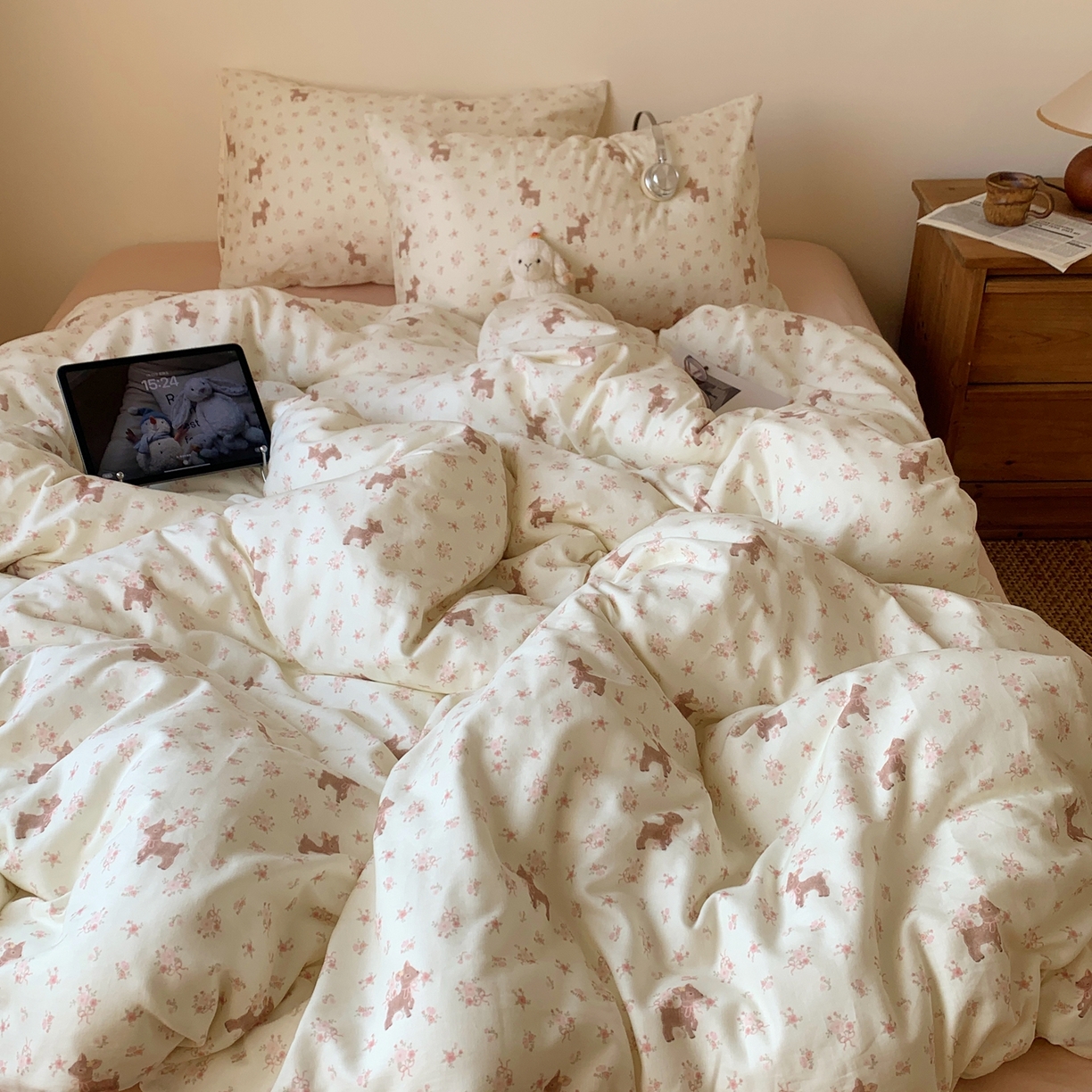 91家纺网 家纺一手货源 找家纺 桃喜 2026春夏新款全棉纯棉双层纱系列四件套 双层纱-碎花小鹿