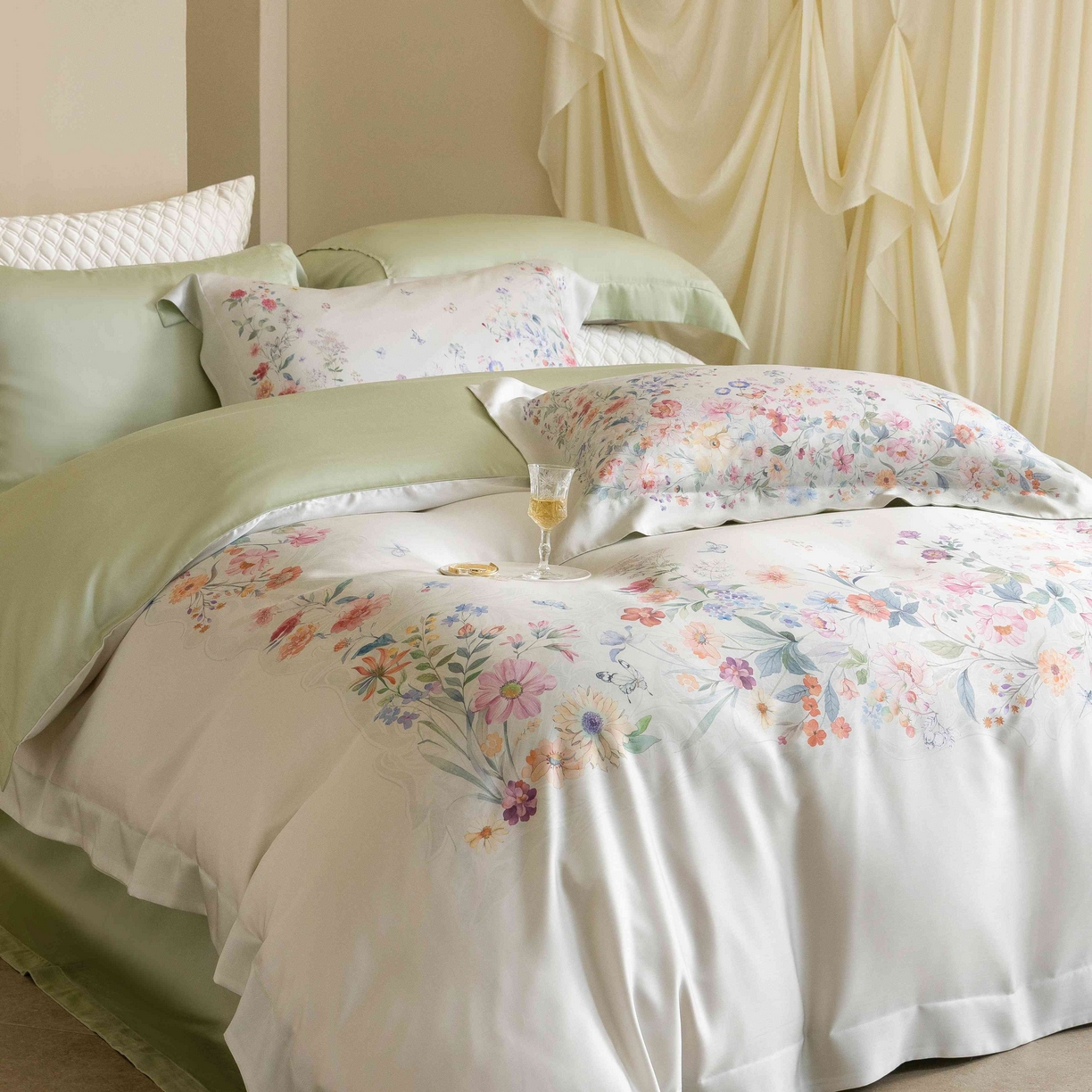 91家纺网 家纺一手货源 找家纺 （总）佳汐蓝家纺 2026新款60天丝印花大版花四件套