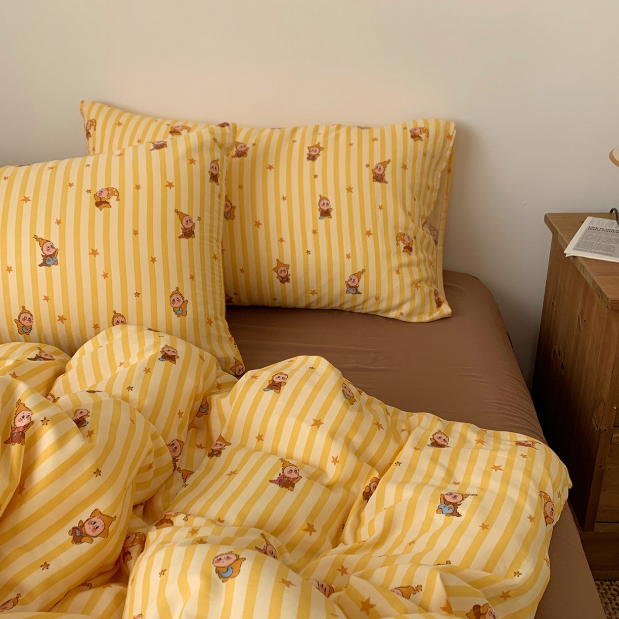 91家纺网 家纺一手货源 找家纺 桃喜 2026春夏新款全棉纯棉双层纱系列四件套 双层纱-条纹星星黄