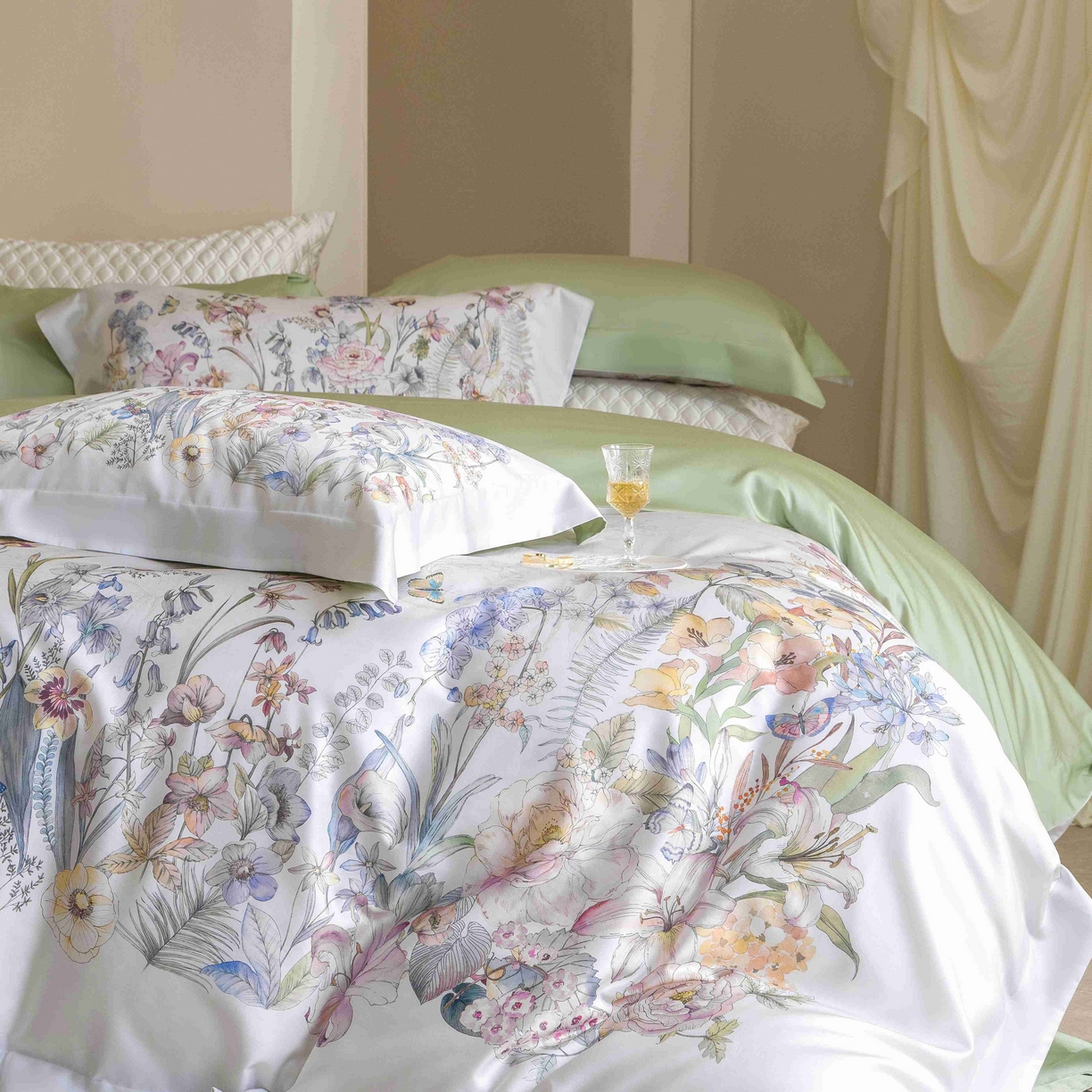 91家纺网 家纺一手货源 找家纺 佳汐蓝家纺 2026新款60天丝印花大版花四件套 苏芸 玉