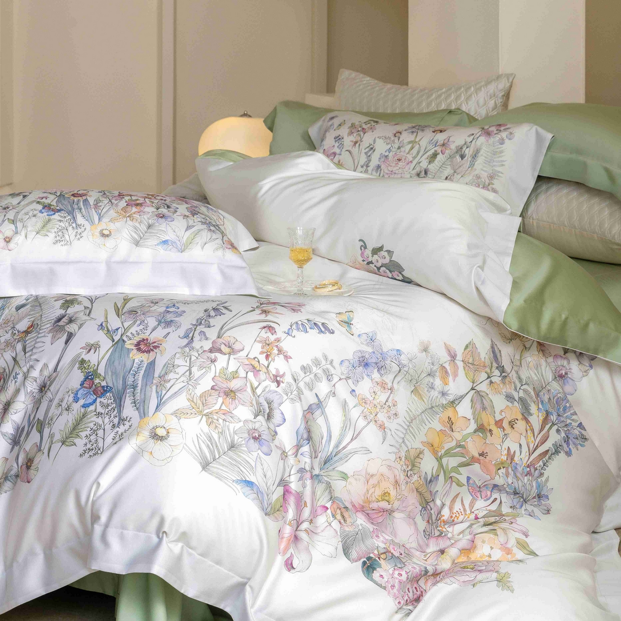 91家纺网 家纺一手货源 找家纺 佳汐蓝家纺 2026新款60天丝印花大版花四件套 苏芸 玉