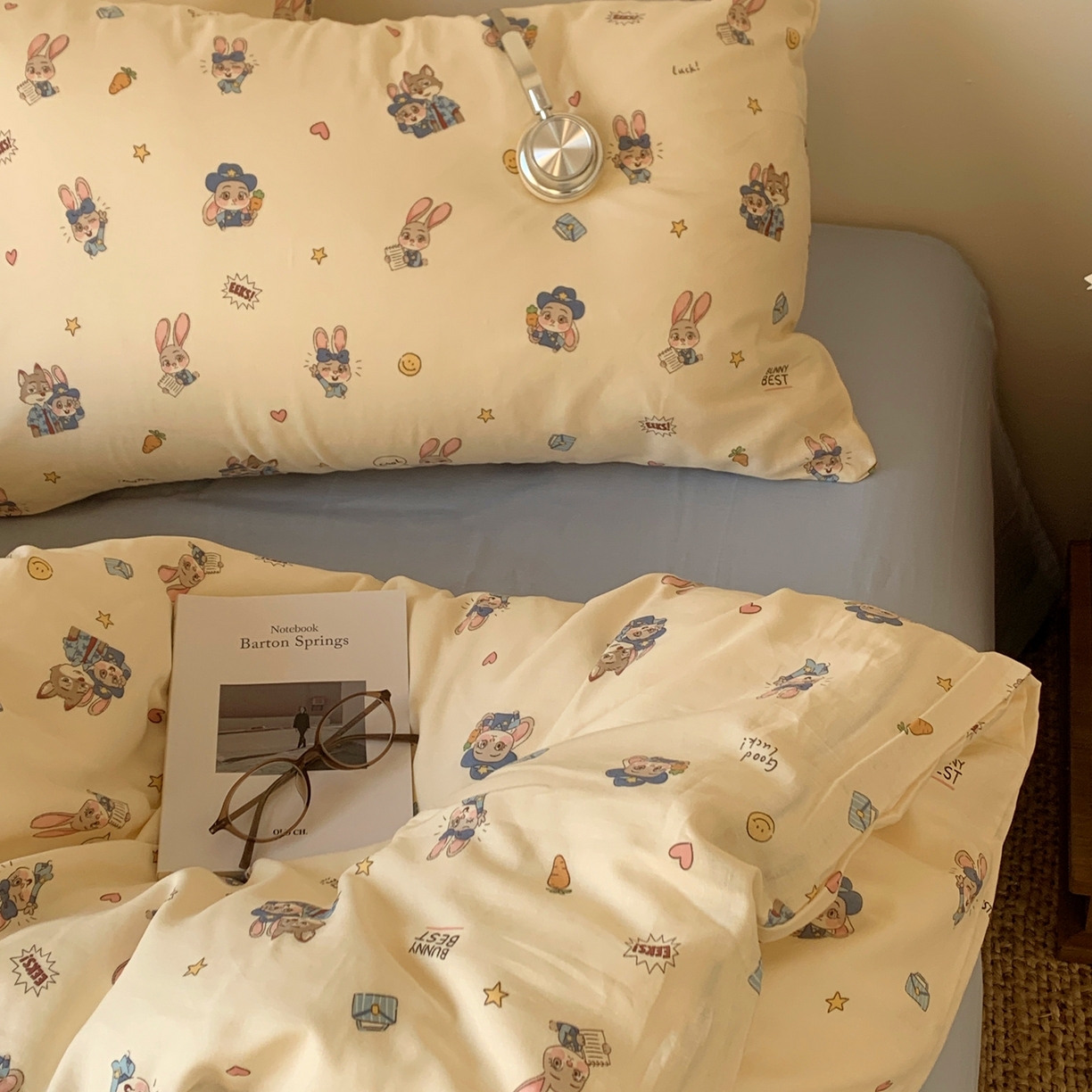 91家纺网 家纺一手货源 找家纺 桃喜 2026春夏新款全棉纯棉双层纱系列四件套 双层纱-兔子狐狸搭档