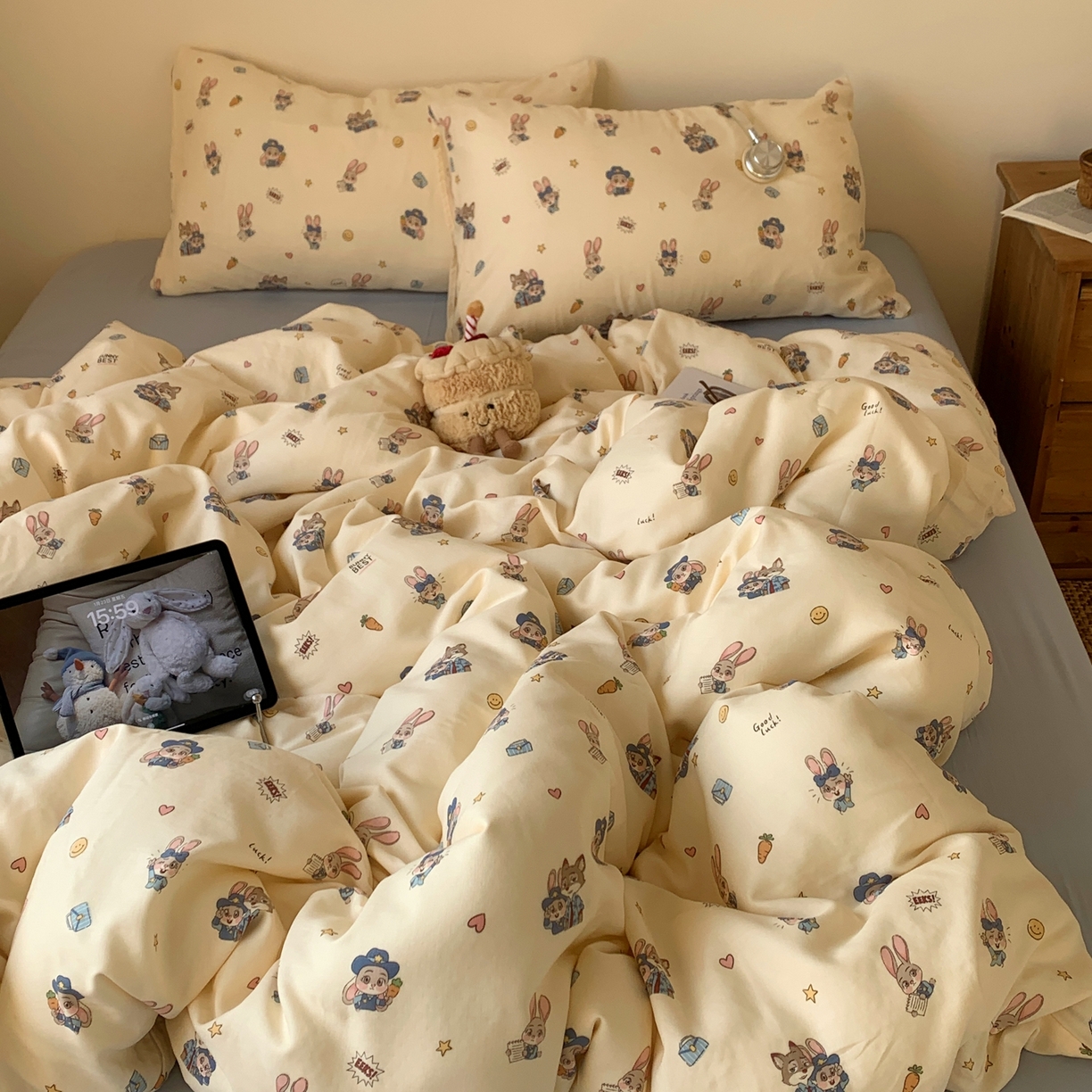 91家纺网 家纺一手货源 找家纺 桃喜 2026春夏新款全棉纯棉双层纱系列四件套 双层纱-兔子狐狸搭档