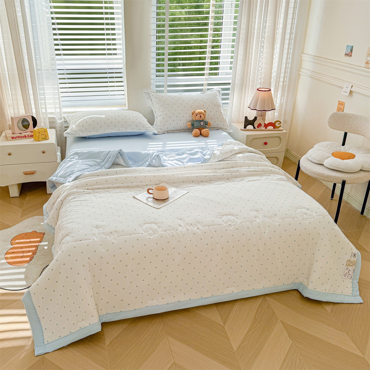 91家纺网 家纺一手货源 找家纺 西域种棉人·千百笠 2026新款A类新疆棉花夏凉被加宽包边水洗棉卡通印花吸湿透气棉花夏被空调被 云感波点