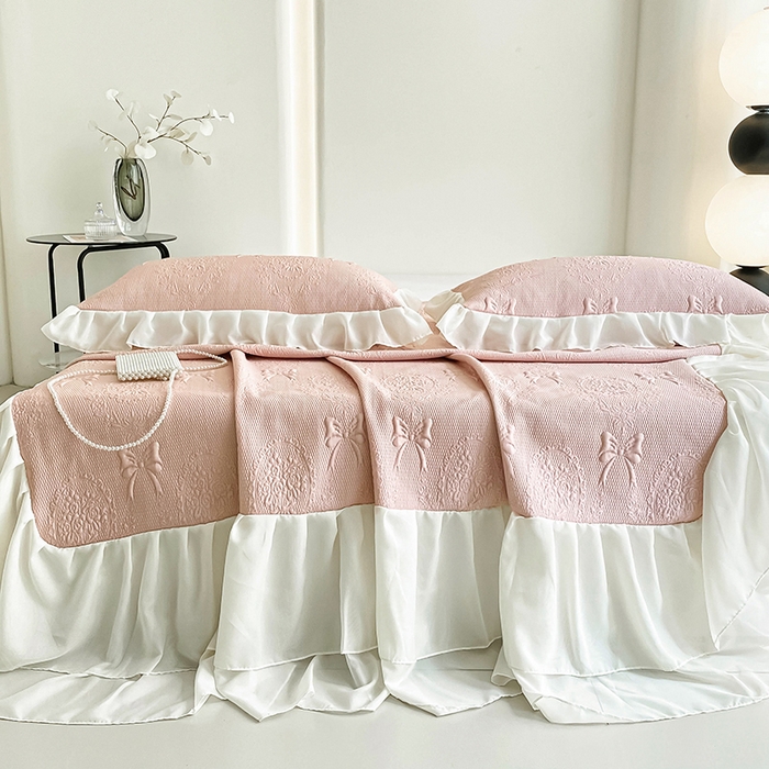 91家纺网 家纺一手货源 找家纺 佰亿莱 2026新款凉感豆豆提花床裙款凉席手捧花系列 手捧花粉