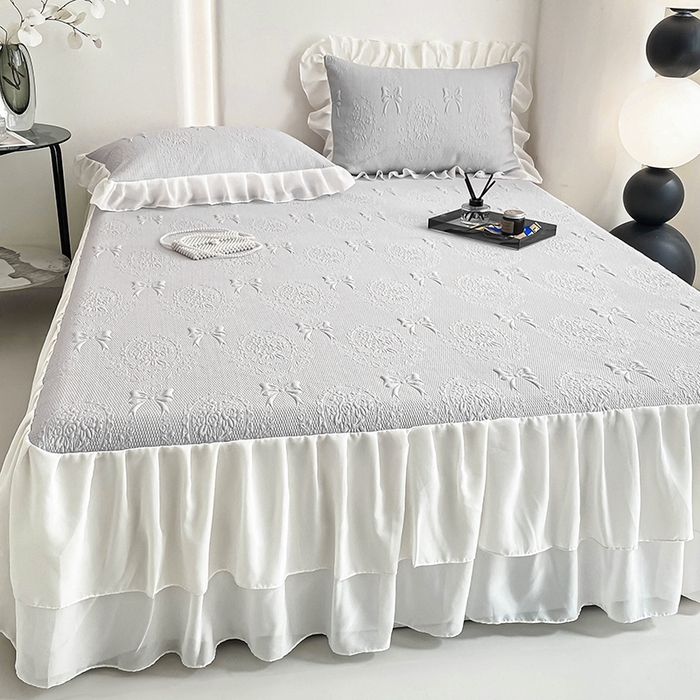 91家纺网 家纺一手货源 找家纺 佰亿莱 2026新款凉感豆豆提花床裙款凉席手捧花系列 手捧花灰