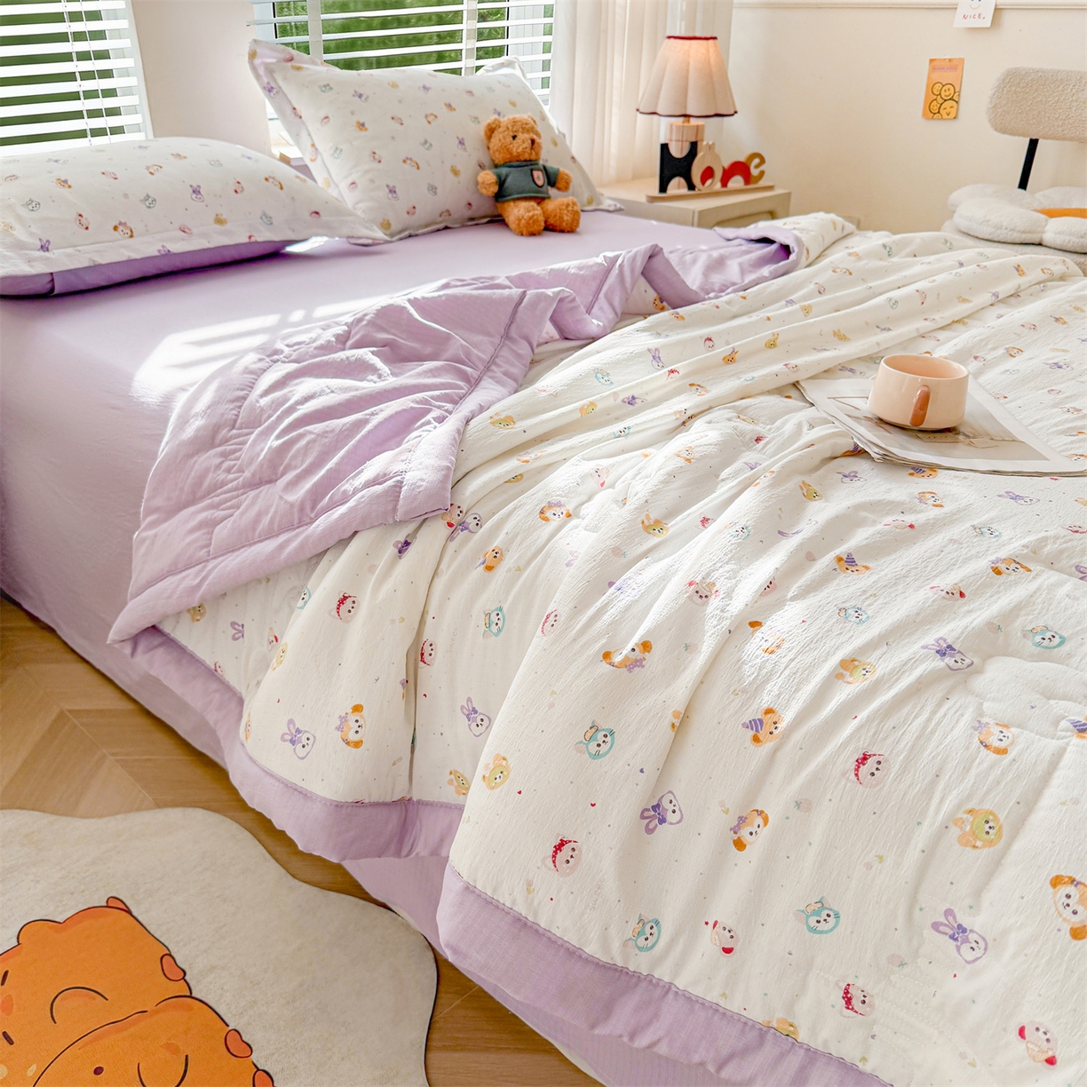 91家纺网 家纺一手货源 找家纺 西域种棉人·千百笠 2026新款A类新疆棉花夏凉被加宽包边水洗棉卡通印花吸湿透气棉花夏被空调被 云感动物城