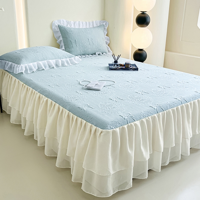 91家纺网 家纺一手货源 找家纺 佰亿莱 2026新款凉感豆豆提花床裙款凉席手捧花系列 手捧花蓝