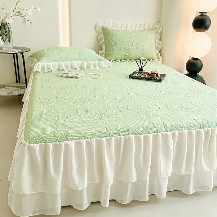 91家纺网 家纺一手货源 找家纺 佰亿莱 2026新款凉感豆豆提花床裙款凉席手捧花系列 手捧花绿