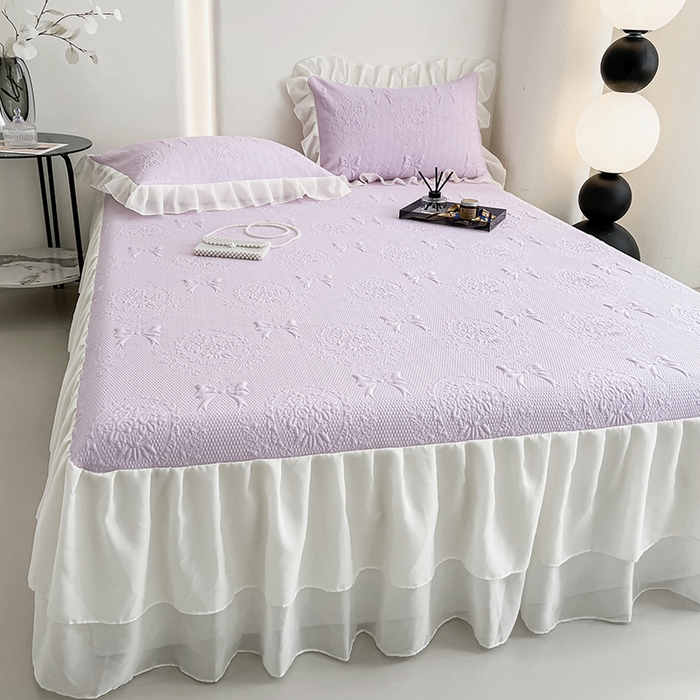 91家纺网 家纺一手货源 找家纺 佰亿莱 2026新款凉感豆豆提花床裙款凉席手捧花系列 手捧花紫