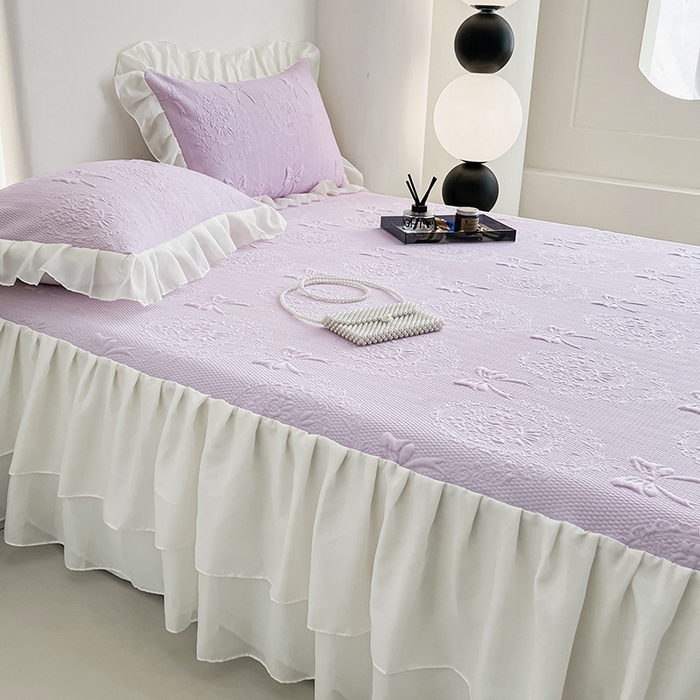 91家纺网 家纺一手货源 找家纺 佰亿莱 2026新款凉感豆豆提花床裙款凉席手捧花系列 手捧花紫