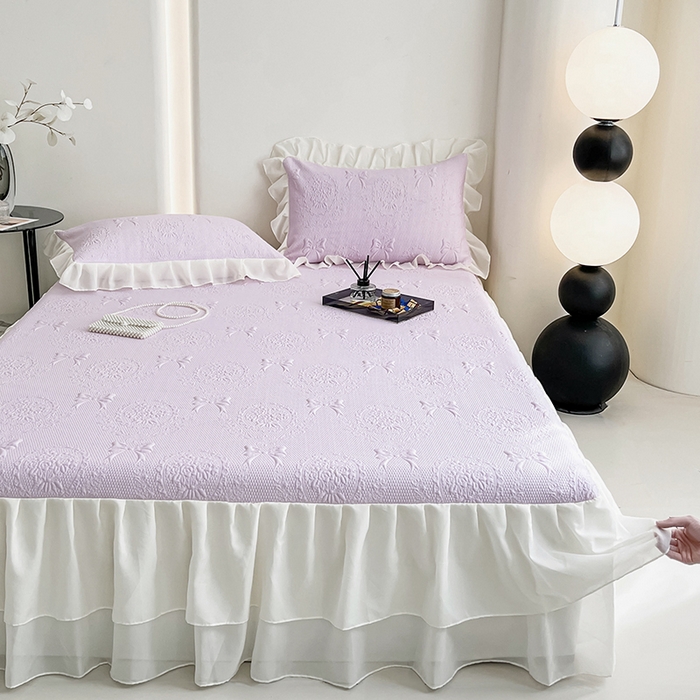 91家纺网 家纺一手货源 找家纺 佰亿莱 2026新款凉感豆豆提花床裙款凉席手捧花系列 手捧花紫