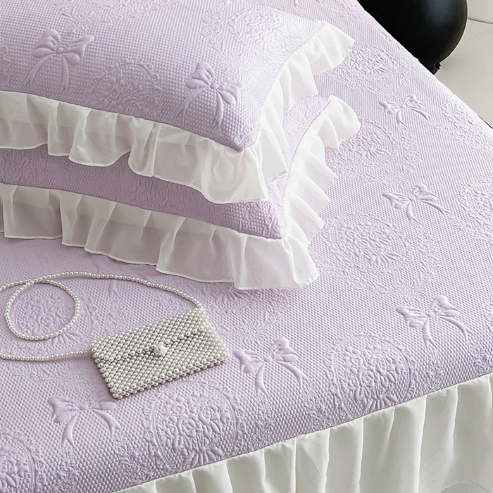 91家纺网 家纺一手货源 找家纺 佰亿莱 2026新款凉感豆豆提花床裙款凉席手捧花系列 手捧花紫