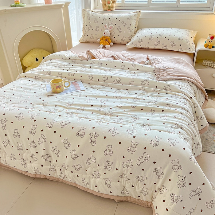 91家纺网 家纺一手货源 找家纺 西域种棉人·千百笠 2026新款A类印花手包边凌香新疆棉花夏被 凌香 云朵熊