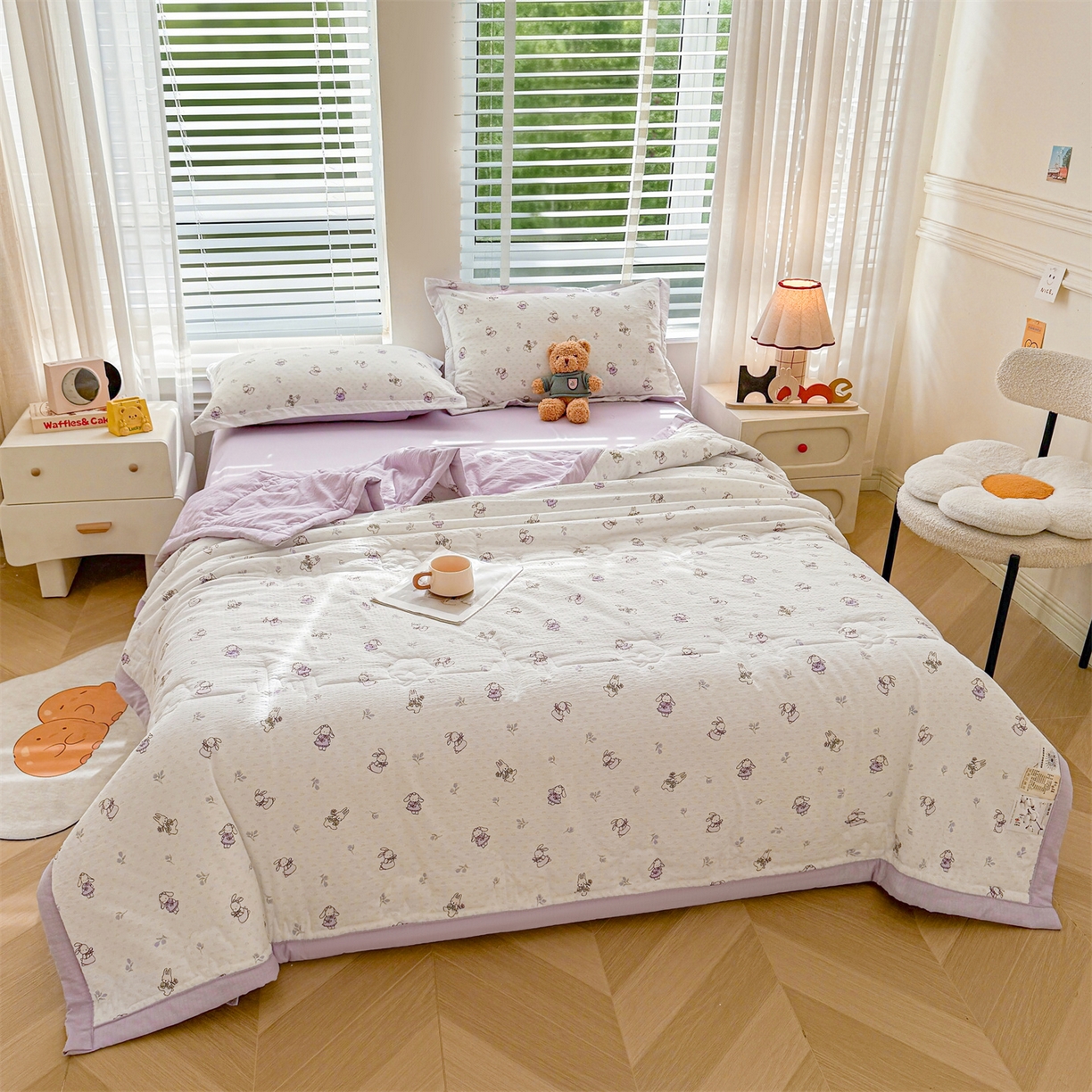 91家纺网 家纺一手货源 找家纺 西域种棉人·千百笠 2026新款A类新疆棉花夏凉被加宽包边水洗棉卡通印花吸湿透气棉花夏被空调被 云感郁金兔