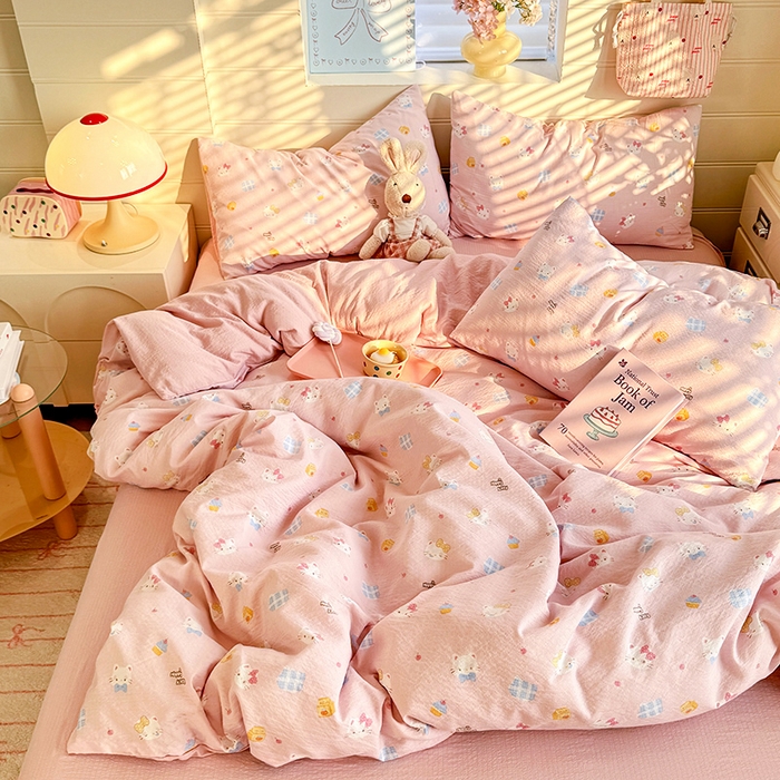 91家纺网 家纺一手货源 找家纺 九诺家纺 2026新款丝柔棉加厚小清新印花四件套-甜心 甜心-圣代甜猫粉