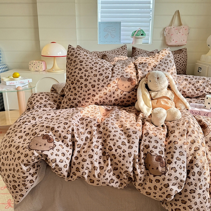 91家纺网 家纺一手货源 找家纺 九诺家纺 2026新款丝柔棉加厚小清新印花四件套-甜心 甜心-豹纹KT