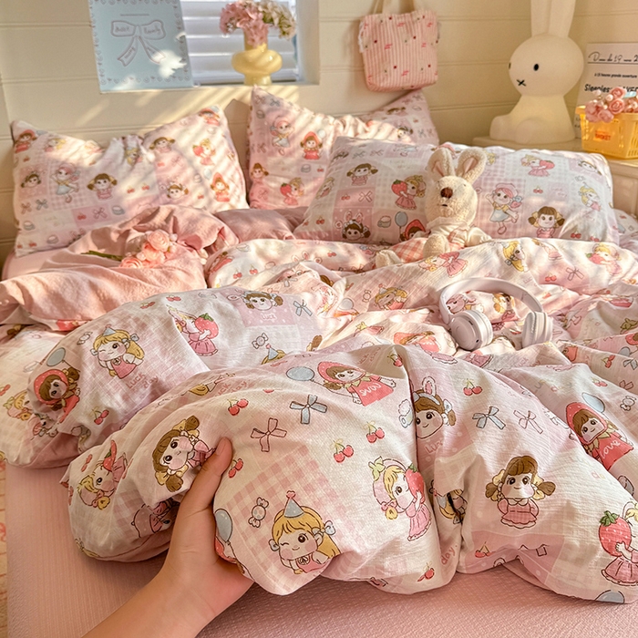 91家纺网 家纺一手货源 找家纺 九诺家纺 2026新款丝柔棉加厚小清新印花四件套-甜心 甜心-草莓女孩