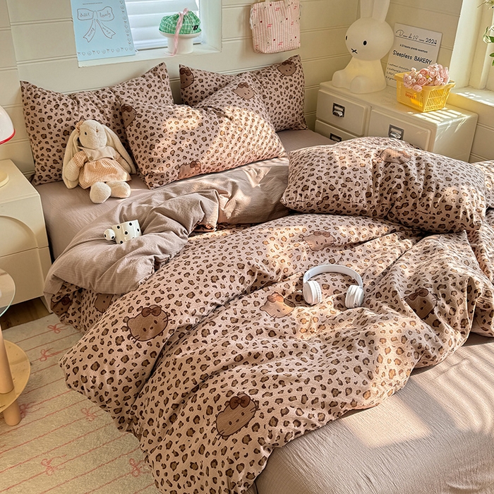 91家纺网 家纺一手货源 找家纺 九诺家纺 2026新款丝柔棉加厚小清新印花四件套-甜心 甜心-豹纹KT