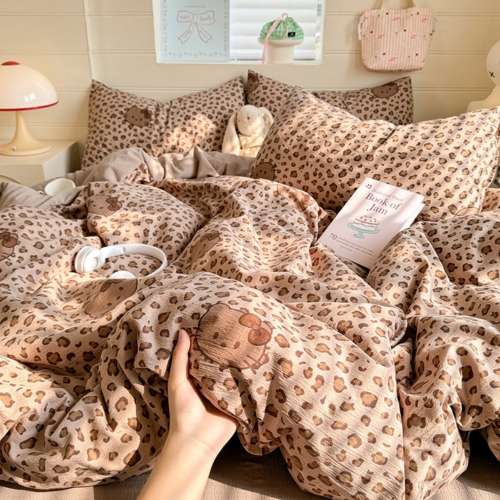 91家纺网 家纺一手货源 找家纺 九诺家纺 2026新款丝柔棉加厚小清新印花四件套-甜心 甜心-豹纹KT