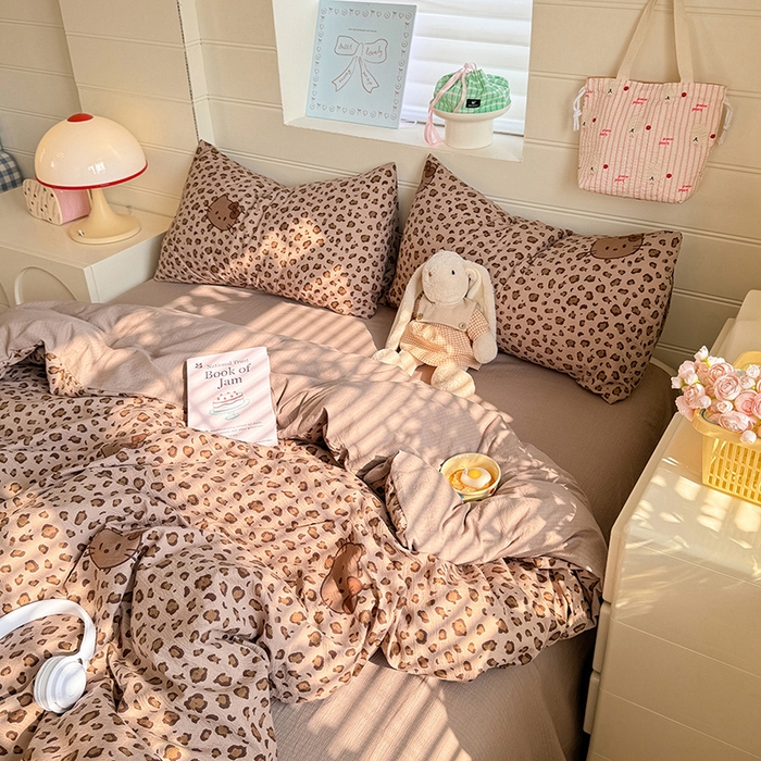 91家纺网 家纺一手货源 找家纺 九诺家纺 2026新款丝柔棉加厚小清新印花四件套-甜心 甜心-豹纹KT