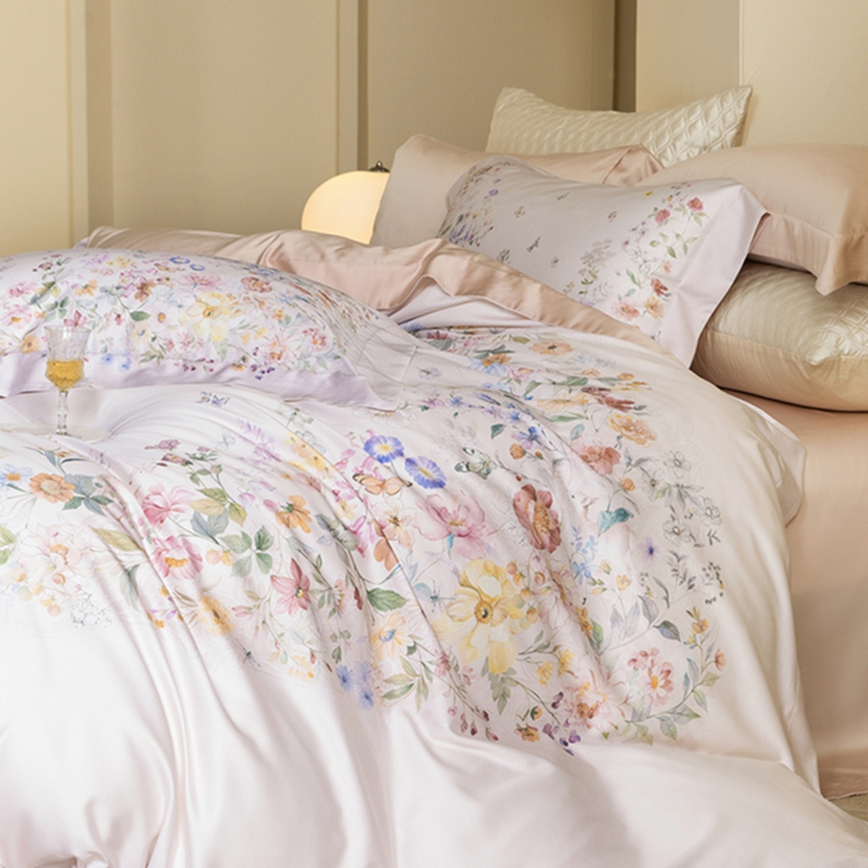 91家纺网 家纺一手货源 找家纺 时亿家居 2026新款大版莱赛尔天丝印花四件套 蓝姗园 粉