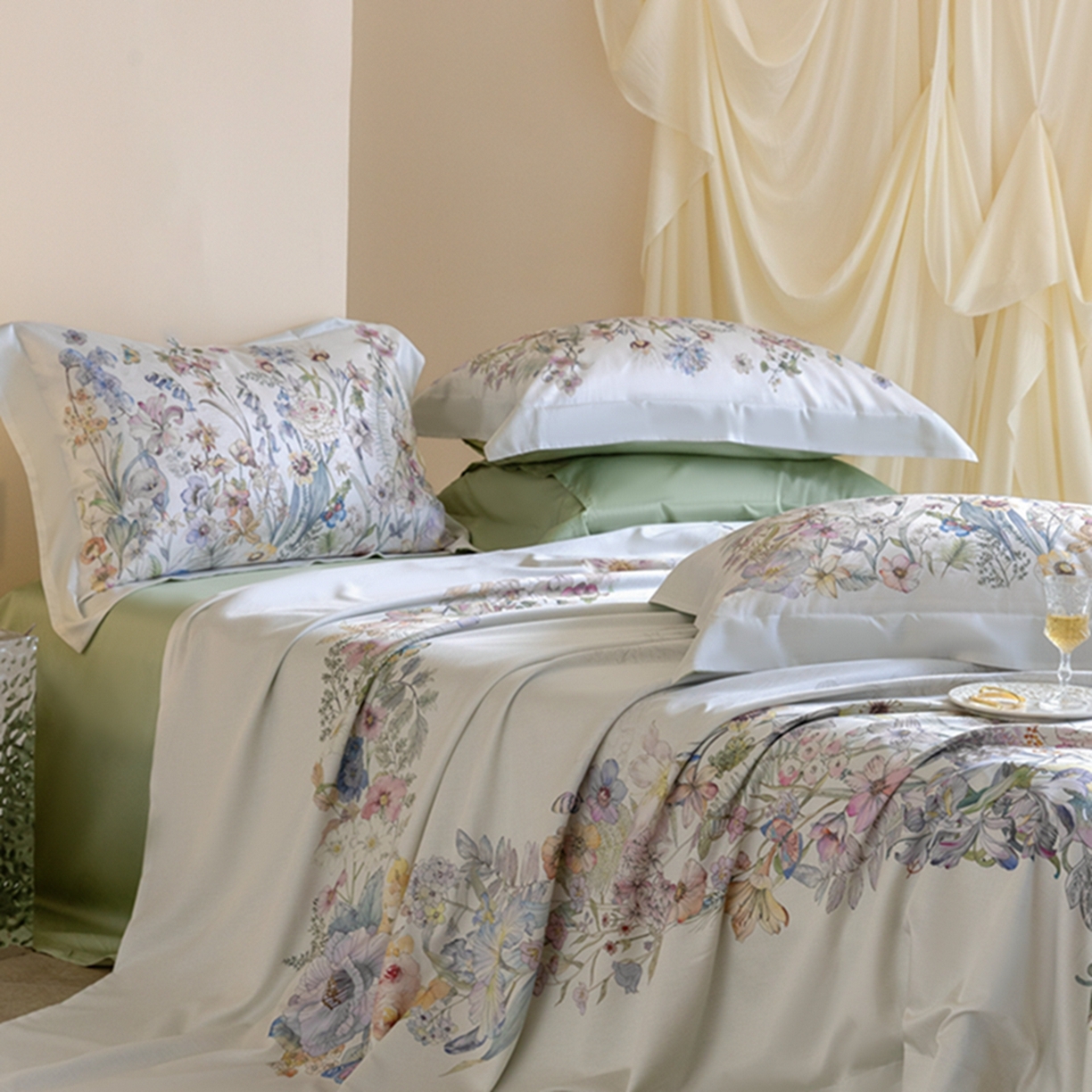 91家纺网 家纺一手货源 找家纺 时亿家居 2026新款大版莱赛尔天丝印花四件套 苏芸 玉