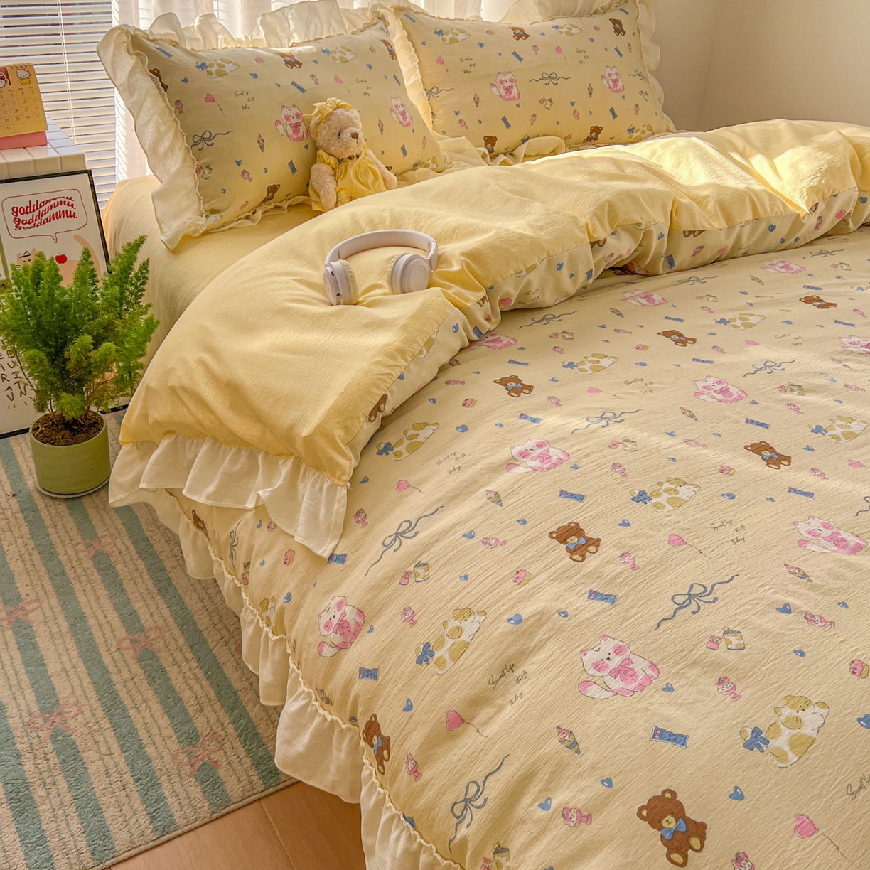 91家纺网 家纺一手货源 找家纺 老K (原美阁） 2026新款木棉双层纱四件套卡通韩版公主风四件套 抱抱熊