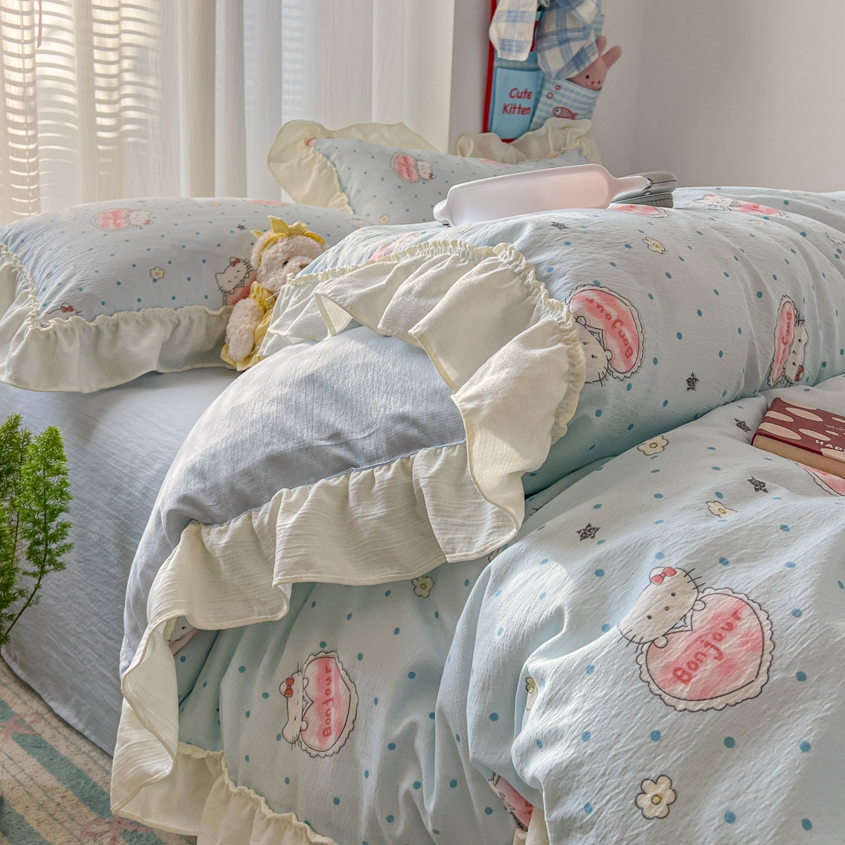 91家纺网 家纺一手货源 找家纺 老K (原美阁） 2026新款木棉双层纱四件套卡通韩版公主风四件套 小蓝猫