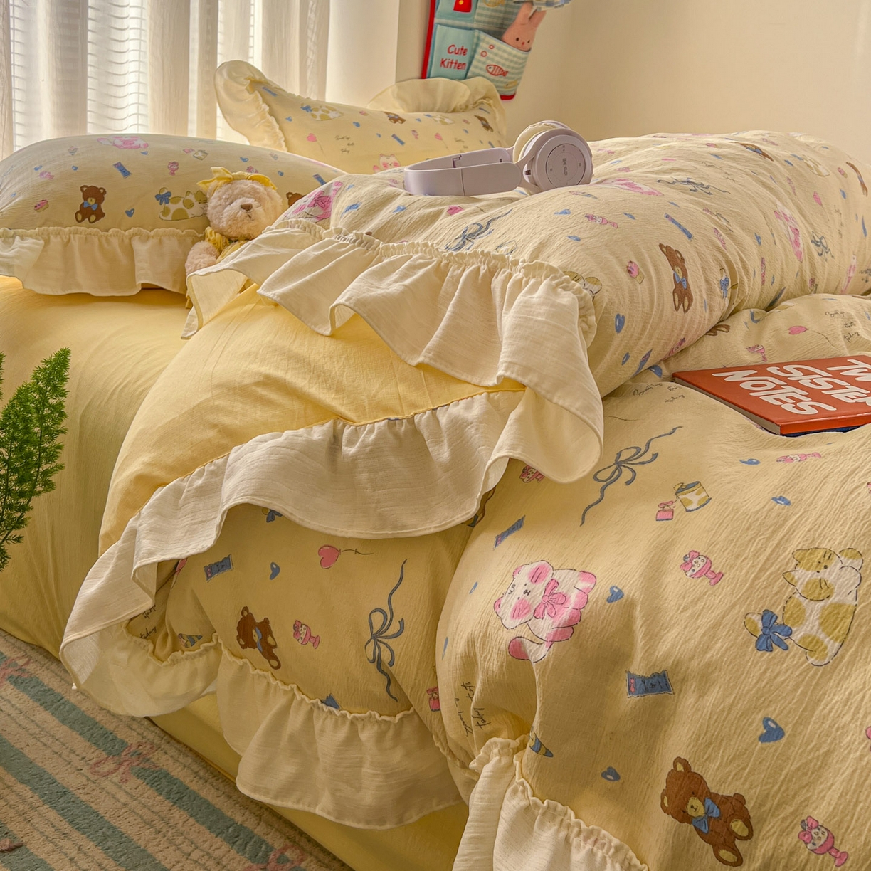 91家纺网 家纺一手货源 找家纺 老K (原美阁） 2026新款木棉双层纱四件套卡通韩版公主风四件套 抱抱熊