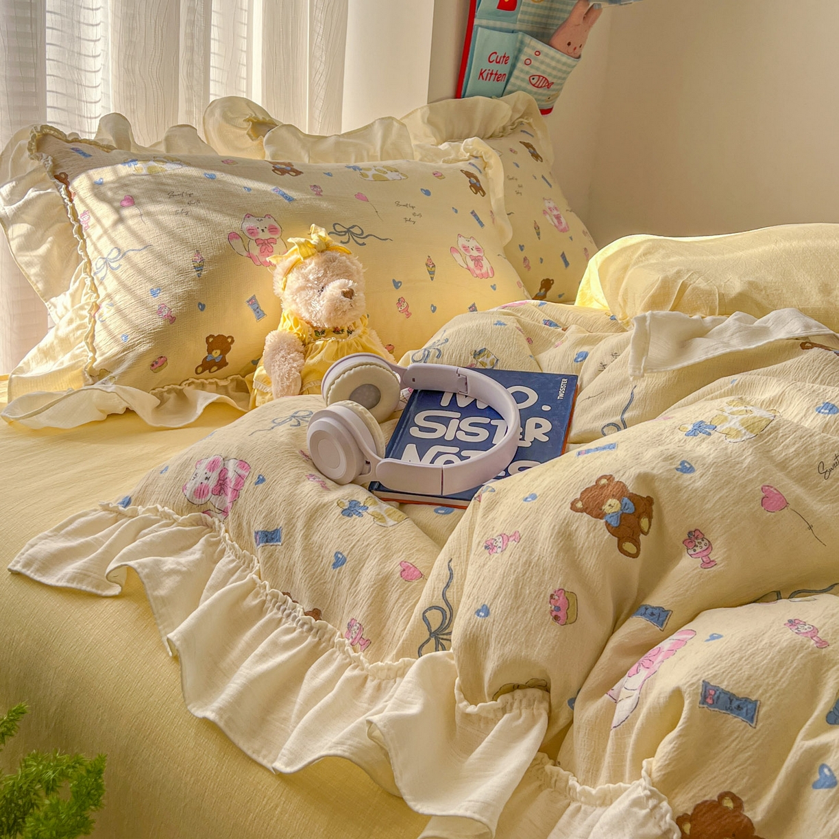 91家纺网 家纺一手货源 找家纺 老K (原美阁） 2026新款木棉双层纱四件套卡通韩版公主风四件套 抱抱熊