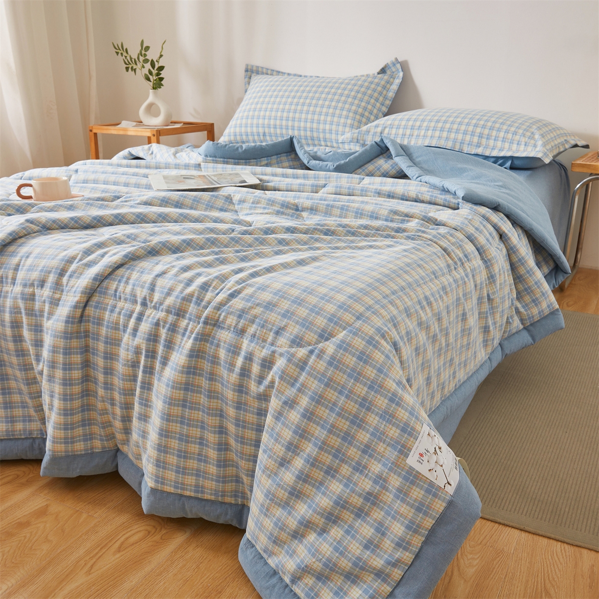 91家纺网 家纺一手货源 找家纺 西域种棉人·千百笠 2026新款A类里外全棉夏凉被100%新疆棉纯棉全棉填充无印格子款空调被夏被 里外全棉-麦田 蓝格