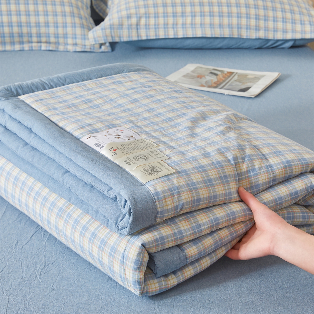 91家纺网 家纺一手货源 找家纺 西域种棉人·千百笠 2026新款A类里外全棉夏凉被100%新疆棉纯棉全棉填充无印格子款空调被夏被 里外全棉-麦田 蓝格