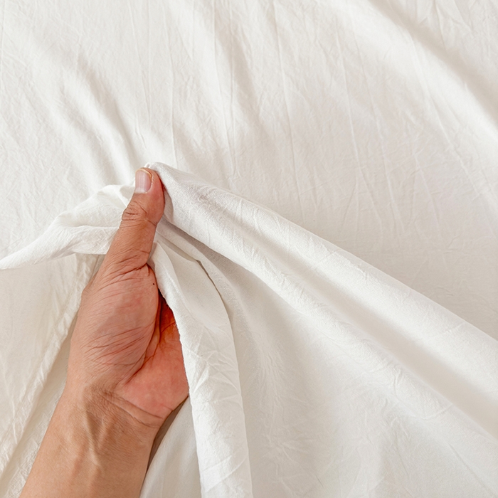 91家纺网 家纺一手货源 找家纺 柠萌家居 2026年新款全棉A类母婴级水洗棉纯棉床单纯色系列单品 本白