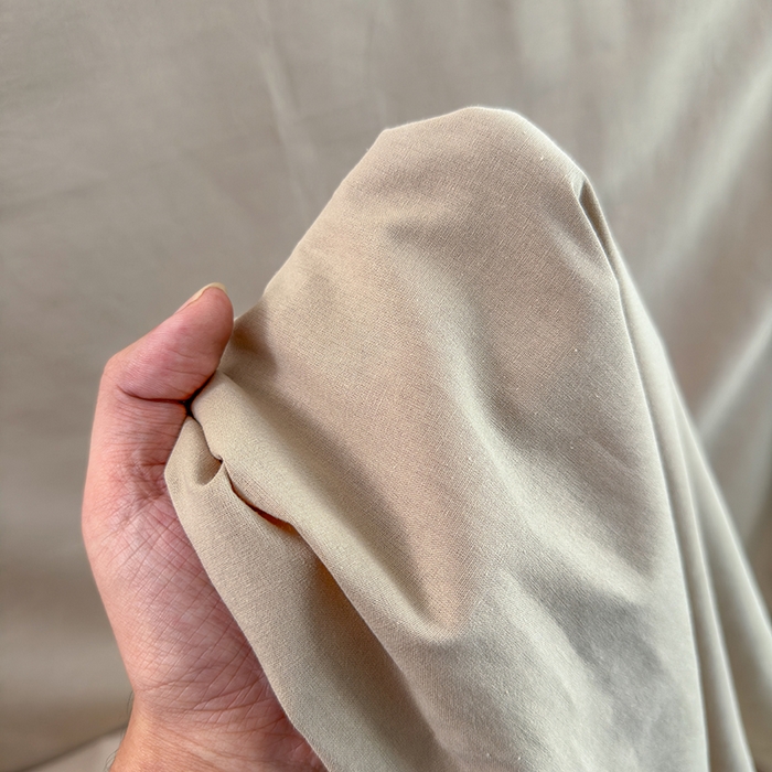 91家纺网 家纺一手货源 找家纺 柠萌家居 2026年新款全棉A类母婴级水洗棉纯棉床单纯色系列单品 卡其