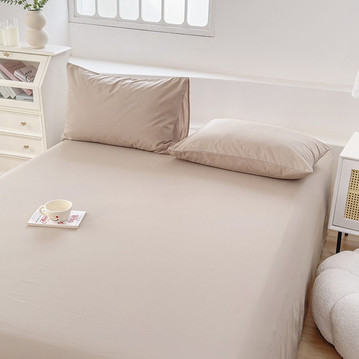 91家纺网 家纺一手货源 找家纺 柠萌家居 2026年新款全棉A类母婴级水洗棉纯棉床单纯色系列单品 卡其