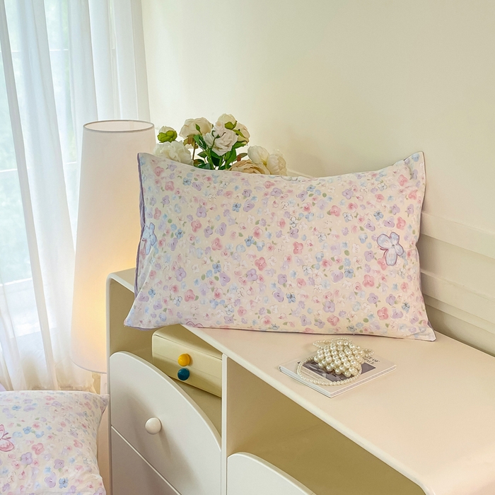 91家纺网 家纺一手货源 找家纺 雅阁尔家纺 2026新款轻奢复古美拉德风泡芙棉冷淡侘寂风水洗棉双层纱单枕套 逃之夭夭