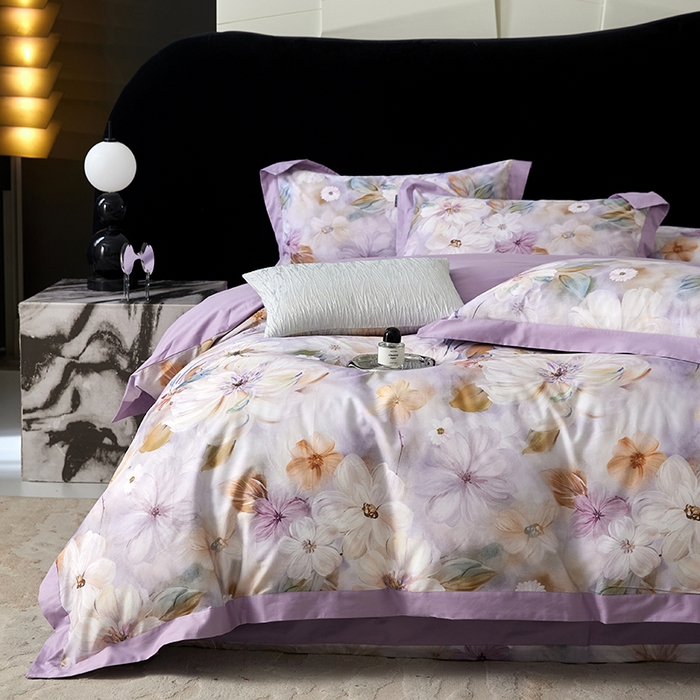 91家纺网 家纺一手货源 找家纺 薏思家纺 2026年13376新疆铂金棉飞边工艺印花四件套 春尚好