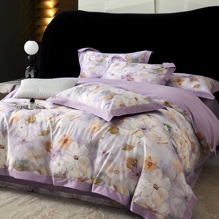 91家纺网 家纺一手货源 找家纺 薏思家纺 2026年13376新疆铂金棉飞边工艺印花四件套 春尚好