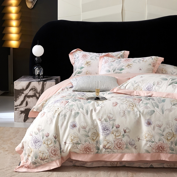 91家纺网 家纺一手货源 找家纺 薏思家纺 2026年13376新疆铂金棉飞边工艺印花四件套 花圃