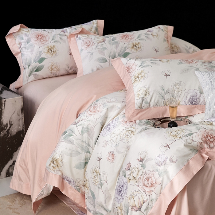 91家纺网 家纺一手货源 找家纺 薏思家纺 2026年13376新疆铂金棉飞边工艺印花四件套 花圃