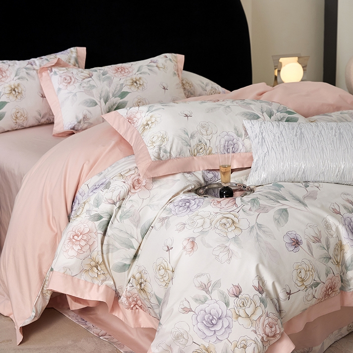 91家纺网 家纺一手货源 找家纺 薏思家纺 2026年13376新疆铂金棉飞边工艺印花四件套 花圃